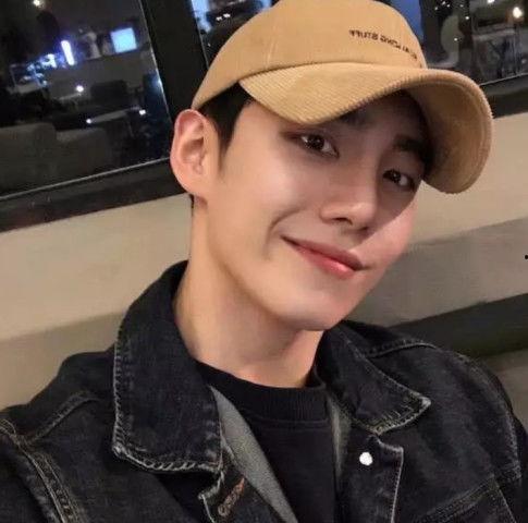 吃瓜娱乐微博头像图片男,揭秘吃瓜娱乐界男星们的微博头像魅力