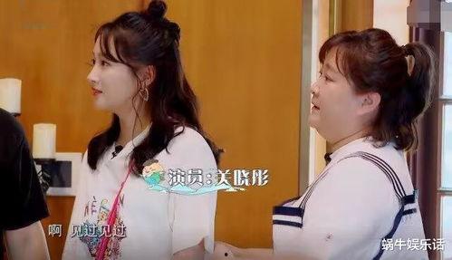 娱乐吃瓜酱街头拥抱,娱乐吃瓜酱的温馨瞬间