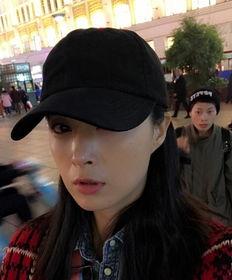 娱乐吃瓜自拍,明星吃瓜自拍背后的故事